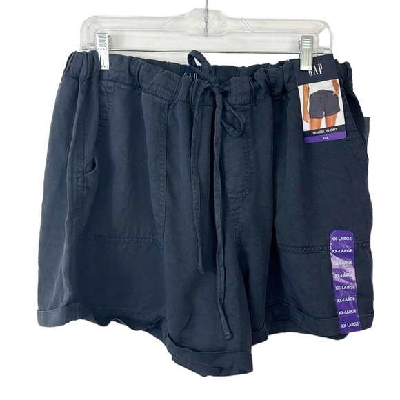 GAP Women's XXL Tencel Short Blue Pull On Drawstring Cuffed NWT Inseam 4" - Picture 2 of 12